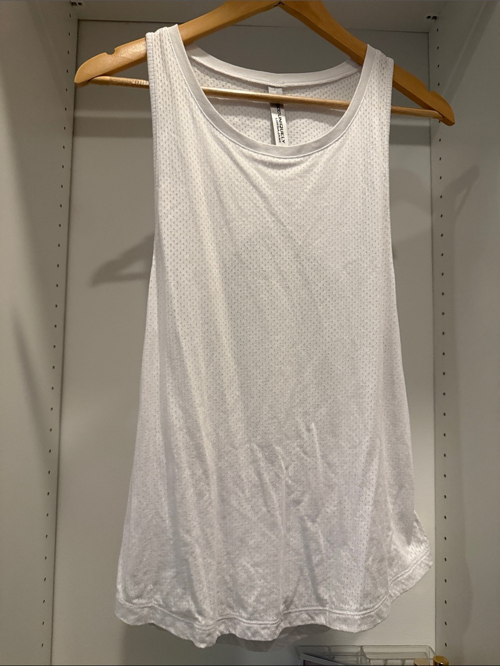 Lorna Jane Women's White Mesh Tank Top - Performance Layer